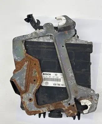 Volkswagen PASSAT B5 Engine control unit/module 028906021CQ 0281001407