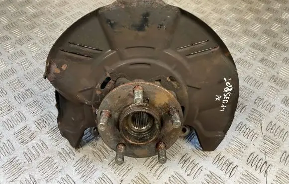 Subaru Legacy Front wheel hub