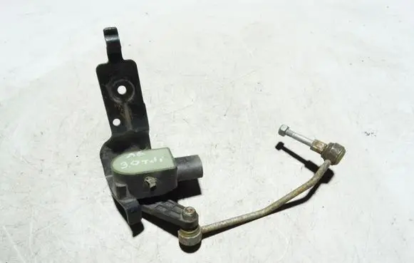 Audi A6 S6 C6 4F Air suspension front height level sensor 1T0907503