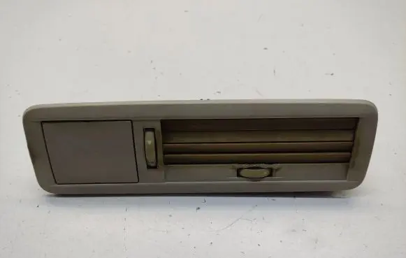 Mercedes-Benz Vito Viano W447 Air vent grill in roof A4478306900