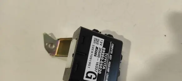Toyota Avensis T250 Light module LCM 8996005020 3560016337 5XE97091951