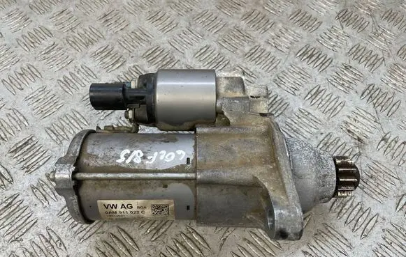 Volkswagen Golf VIII Starter motor 0AM911022C