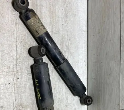 Rear shock absorber/damper