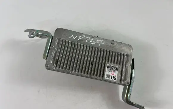 Toyota Auris E180 Engine control unit/module ECU 896610ZU60
