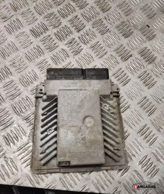 Volkswagen PASSAT B6 Engine control unit/module 03g906018