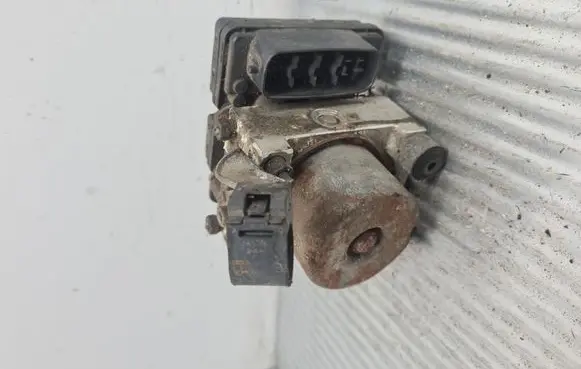 Toyota Yaris ABS control unit/module 8954152110 1C041Z0731053