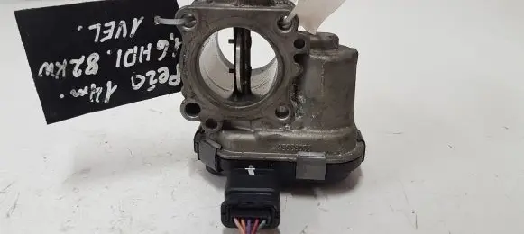 Peugeot 308 Throttle valve