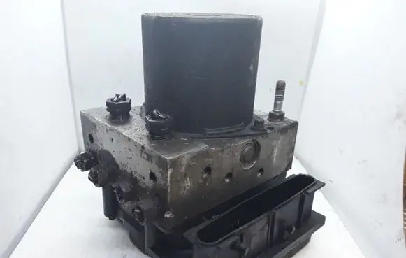 Peugeot 607 ABS Pump 0265950326 9648718780