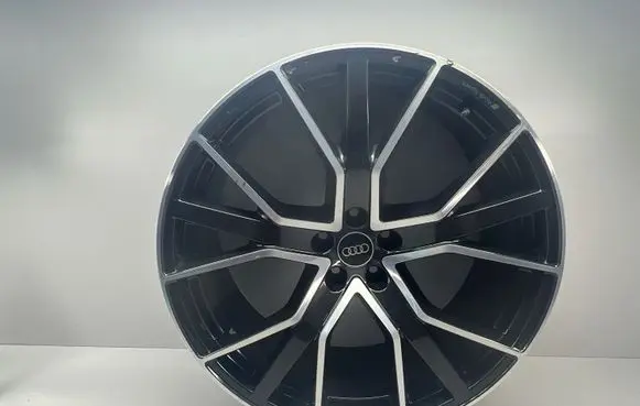 Audi Q5 SQ5 R22 alloy rim 4M8601025Q