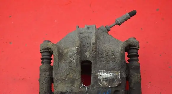 Citroen C3 Picasso Front brake caliper