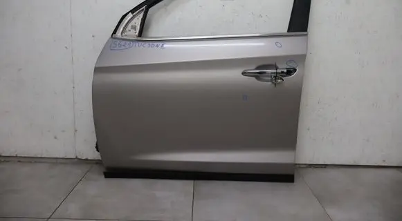 Hyundai Tucson TL Front door