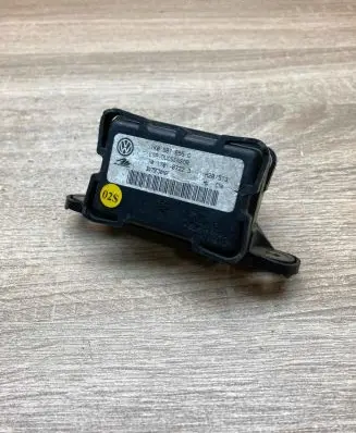 Volkswagen Touran I ESP acceleration yaw rate sensor 1K0907655C