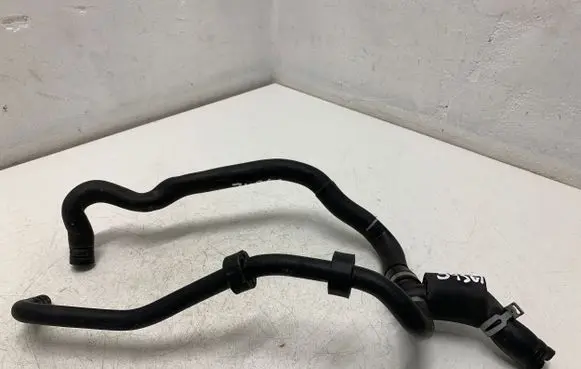 Ford Focus Engine coolant pipe/hose DV618C351VG