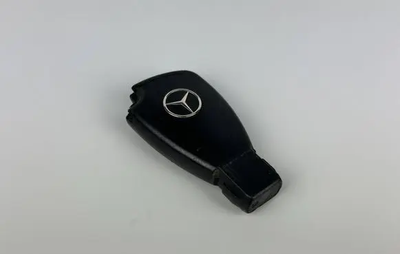 Mercedes-Benz A W169 Ignition key/card 1111302