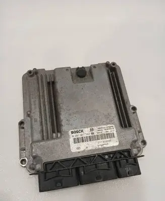 Renault Trafic III (X82) Engine control unit/module 237103888R 0281031364