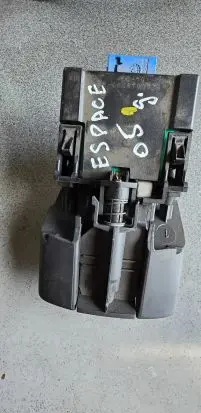 Renault Espace - Grand espace IV Hand parking brake switch 8200048590C