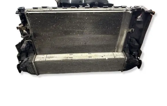 Volvo V70 Radiator set P31293778