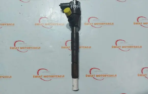 Opel Insignia A Fuel injector 0445110327