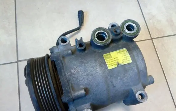 Ford Fiesta Air conditioning (A/C) compressor (pump) 8V5119D629DF NE70754