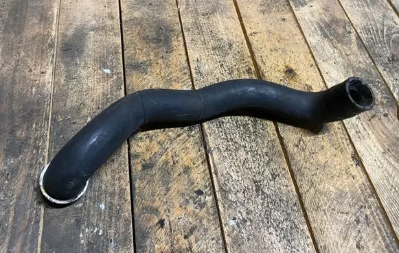 Mercedes-Benz E W211 Engine coolant pipe/hose A2115011182 2115011182