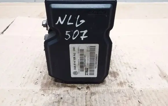 Volkswagen PASSAT B7 ABS Pump 3AA614109AJ