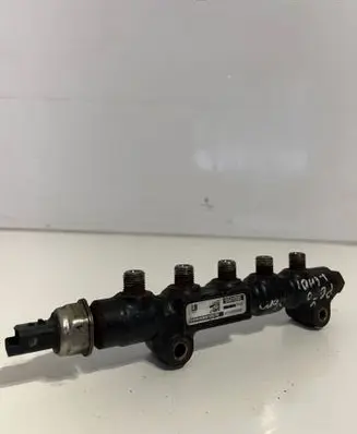 Volvo S40 Fuel main line pipe 9654592680