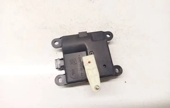 Nissan X-Trail T30 Air flap motor/actuator 3J11030820