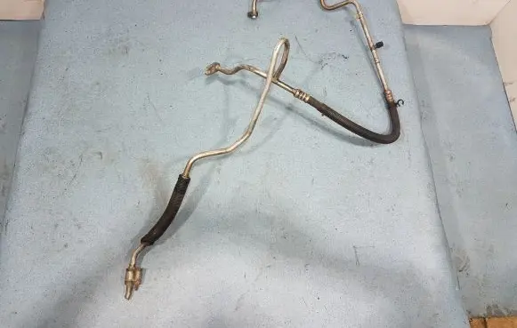 Jeep Commander Air conditioning (A/C) pipe/hose