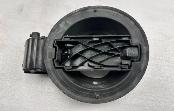Volvo XC90 Electric car charge socket cover 31378983