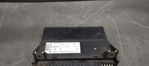 Ford Fusion Comfort/convenience module 4S6T-15K600-CB