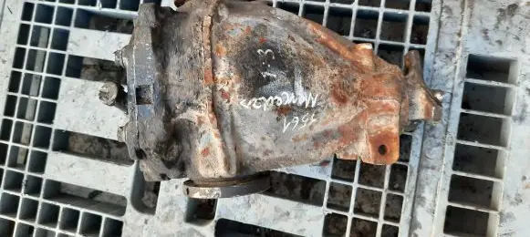 Mercedes-Benz Vito Viano W638 Rear differential
