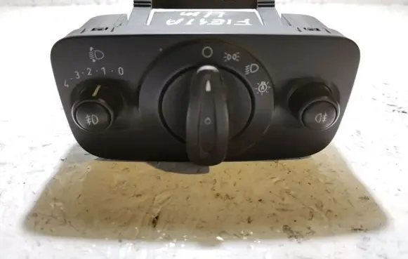 Ford Fiesta Light switch 10002882