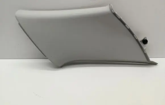 (D)pillar trim (top)