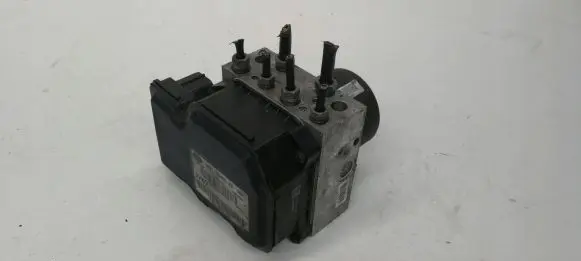 Ford Mondeo MK IV ABS Pump 8G912C405AB
