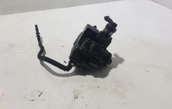 Fuel injection high pressure pump