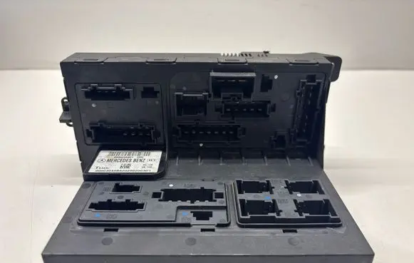 Mercedes-Benz E W211 Fuse module 0035455901