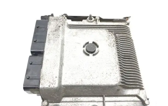 Peugeot 308 Engine control unit/module ECU 9812338980