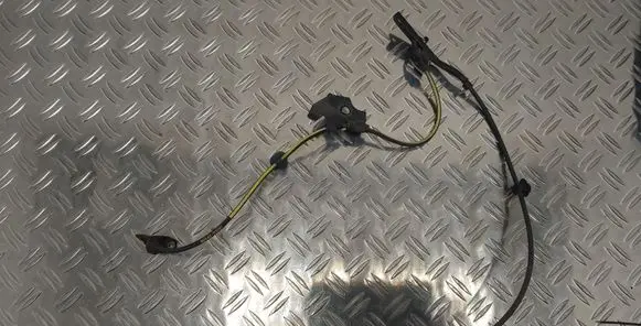 Toyota Verso ABS brake wheel speed sensor 8954202061