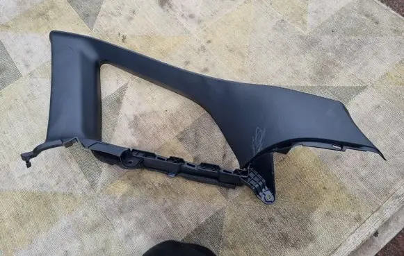 Toyota Corolla E210 E21 (D)pillar trim (top) XXXXXXXXXXXXXXXX