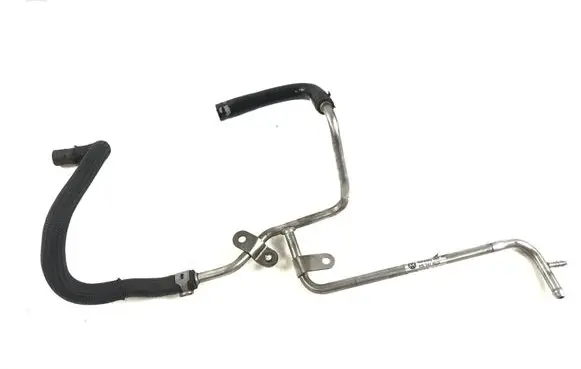 Volkswagen Golf VI Fuel line pipe 03L201360R