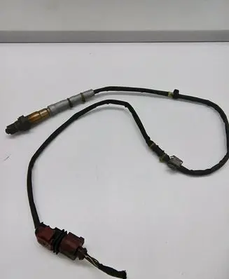 Volkswagen PASSAT B6 Lambda probe sensor 06F906262