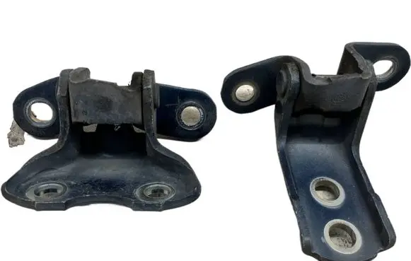 Toyota Prius (XW30) Front door hinge set 
