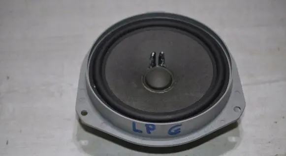 Alfa Romeo Giulia Front door speaker 50564039
