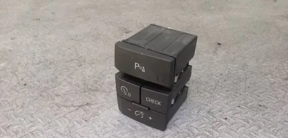Audi Q7 4L Parking (PDC) sensor switch 4L2927123A