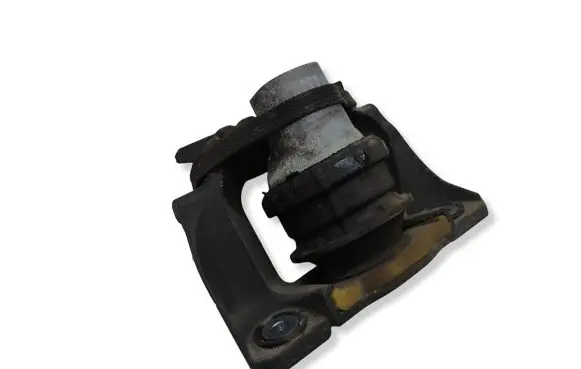 Volvo S60 Engine mount bracket 26008 326F22