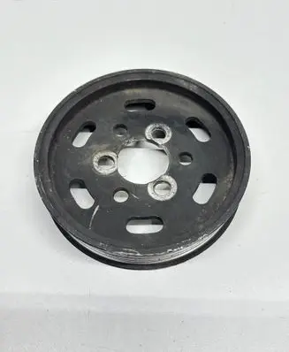 Volkswagen Golf IV Power steering pump pulley 038145255B