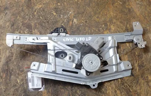 Honda Civic Front door window regulator with motor