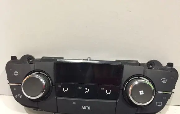 Opel Insignia A Climate control unit 13273095 120426 0149B