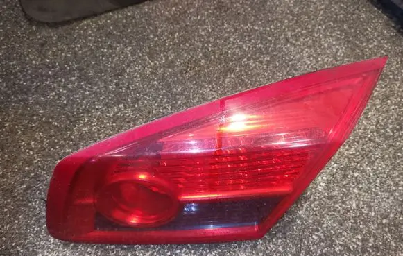 Renault Vel Satis Tailgate rear/tail lights 