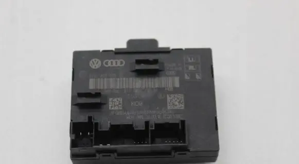 Audi A5 8T 8F Door control unit/module 8T0959795QH